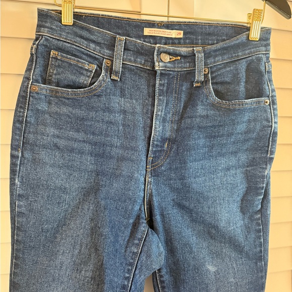Levi's Women’s High Waisted Crop Flare Blue Denim Jeans Size 29 - Picture 4 of 13
